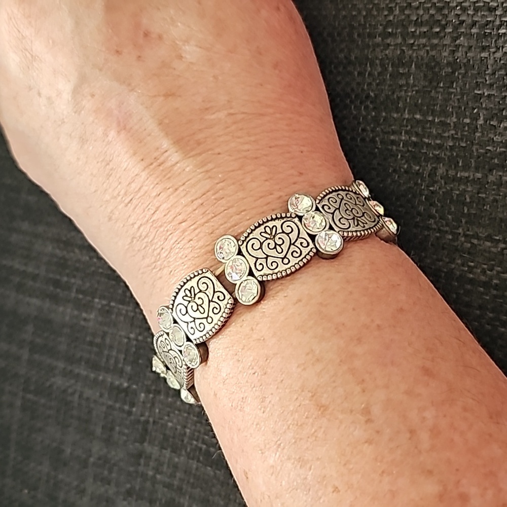 Silver and Rhinestone Stretch Bracelet B